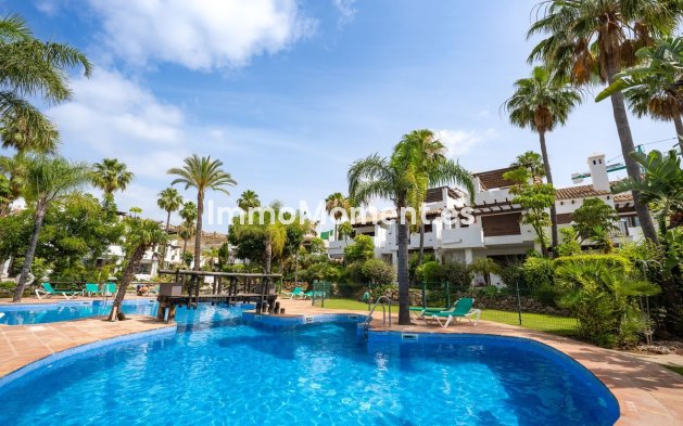 Revente - Maison mitoyenne - Estepona  - New Golden Mile