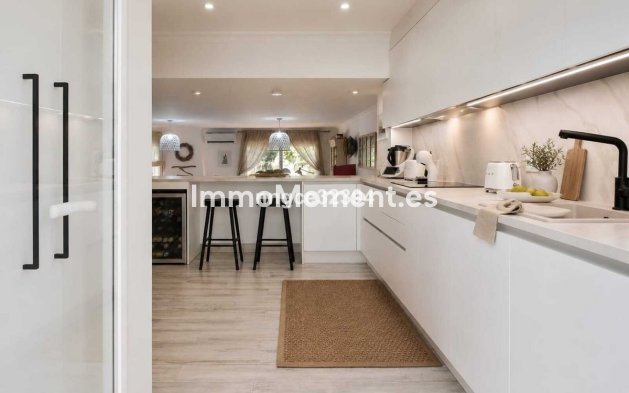 Bestaande woning - Rijtjeshuis - Casares - Casares Playa