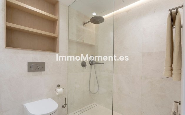 Resale - Apartment - Marbella - Guadalmina Alta