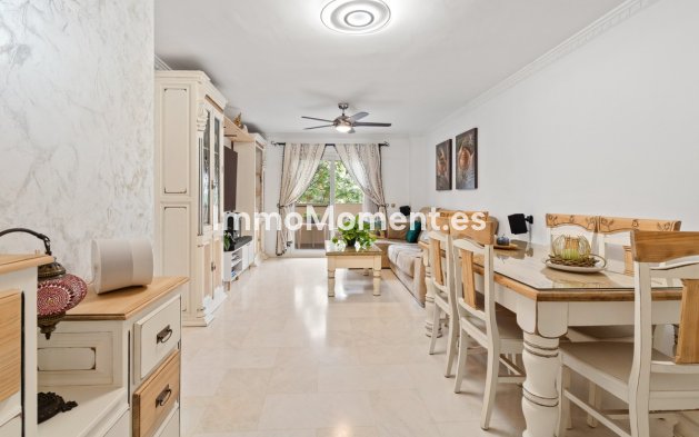 Revente - Appartement - Estepona  - Estepona Centro