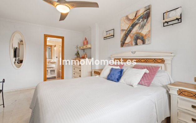 Revente - Appartement - Estepona  - Estepona Centro
