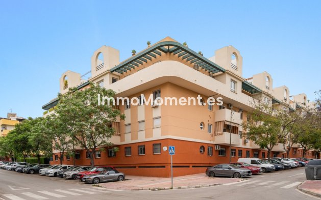 Revente - Appartement - Estepona  - Estepona Centro