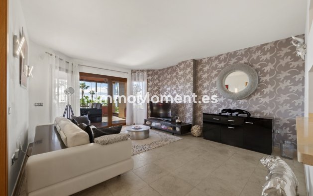 Resale - Apartment - Fuengirola - Higueron