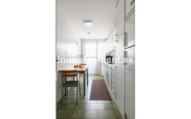 Resale - Apartment - Fuengirola - Fuengirola Centro