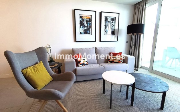 Resale - Apartment - Benalmadena - Benalmadena Centro
