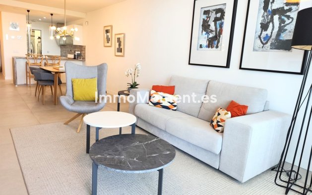 Resale - Apartment - Benalmadena - Benalmadena Centro
