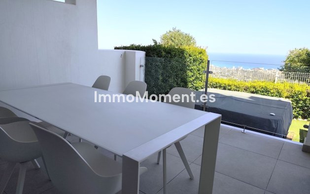 Resale - Apartment - Benalmadena - Benalmadena Centro