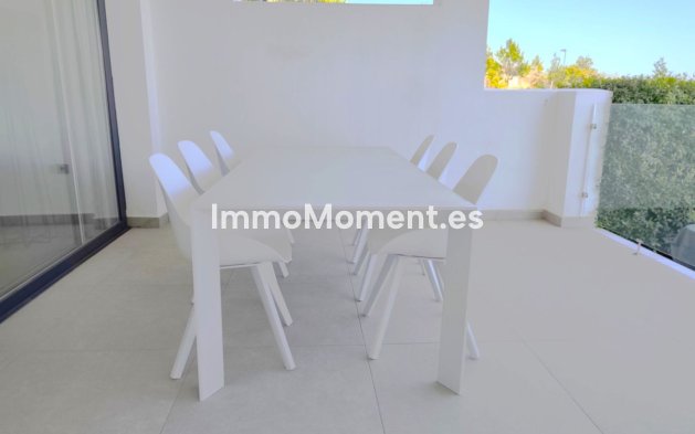 Resale - Apartment - Benalmadena - Benalmadena Centro