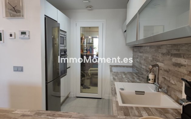 Resale - Apartment - Benalmadena - Benalmadena Centro