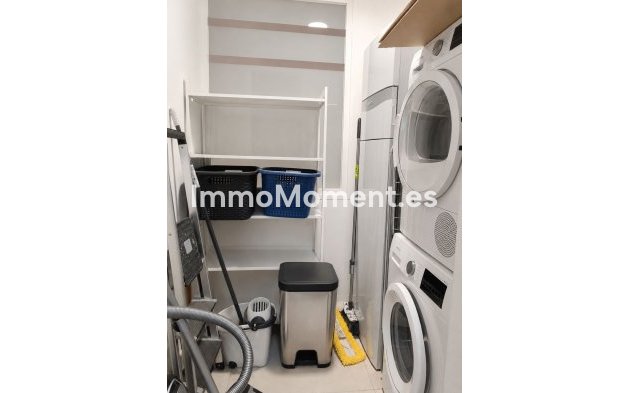 Resale - Apartment - Benalmadena - Benalmadena Centro