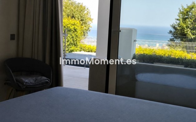 Resale - Apartment - Benalmadena - Benalmadena Centro