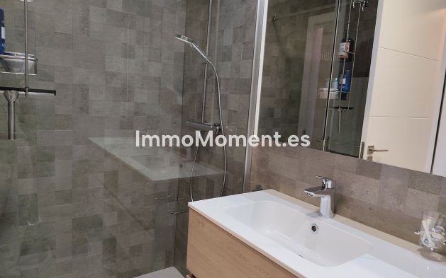 Resale - Apartment - Benalmadena - Benalmadena Centro