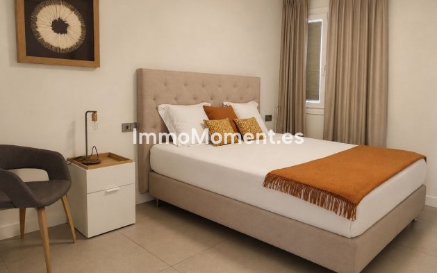 Resale - Apartment - Benalmadena - Benalmadena Centro