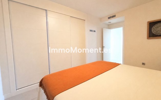 Resale - Apartment - Benalmadena - Benalmadena Centro