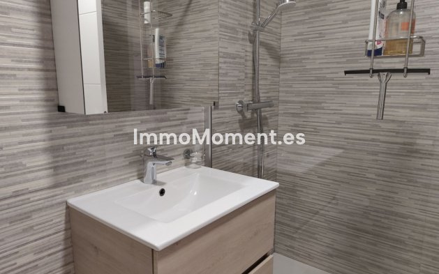 Resale - Apartment - Benalmadena - Benalmadena Centro