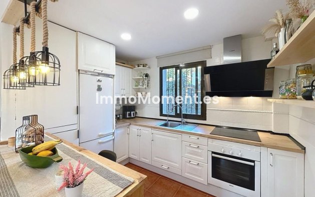 Resale - Townhouse - Casares - Casares Playa