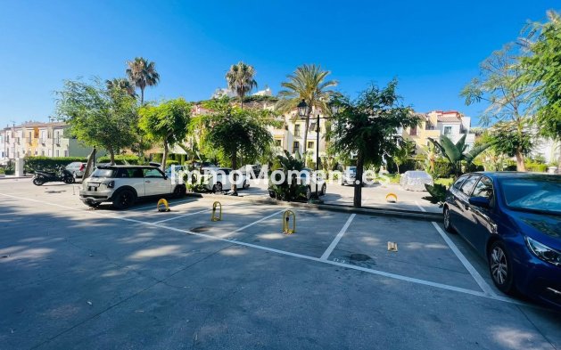 Resale - Townhouse - Casares - Casares Playa