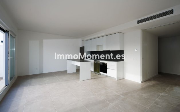 Reventa - Apartamento - Estepona  - Cancelada