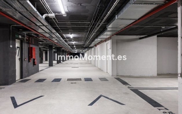 Reventa - Apartamento - Estepona  - Cancelada