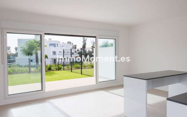 Reventa - Apartamento - Estepona  - Cancelada