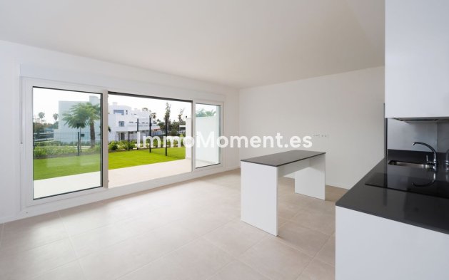 Reventa - Apartamento - Estepona  - Cancelada