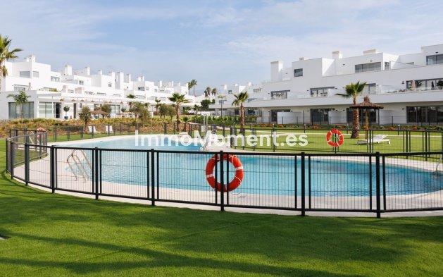 Reventa - Apartamento - Estepona  - Cancelada