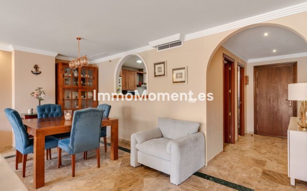 Revente - Villa individuelle - Estepona  - Estepona Centro