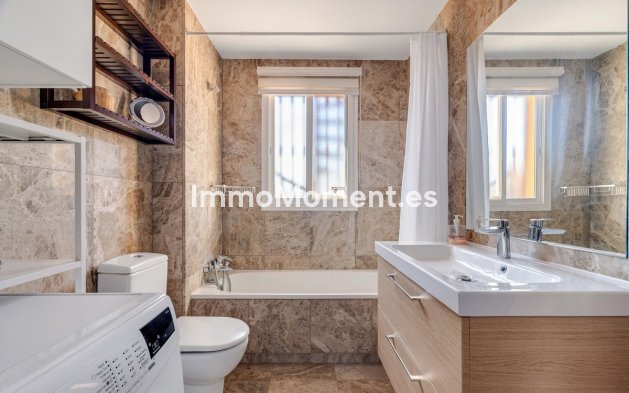 Revente - Villa individuelle - Estepona  - Estepona Centro