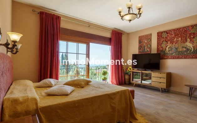 Wiederverkauf - Freistehende Villa - Marbella - El Rosario