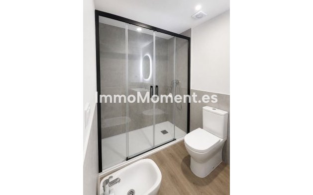 Resale - Detached villa - Inland  - Coín