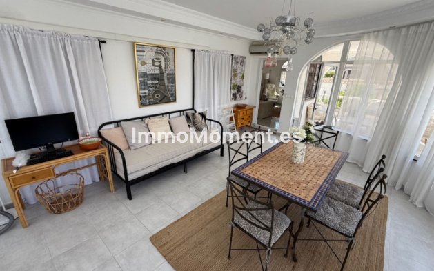 Bestaande woning - Vrijstaande villa - Torrevieja - Torrevieja Centro