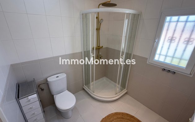 Bestaande woning - Vrijstaande villa - Torrevieja - Torrevieja Centro