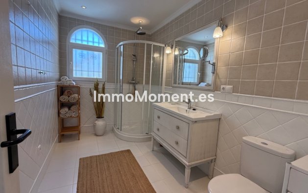 Bestaande woning - Vrijstaande villa - Torrevieja - Torrevieja Centro