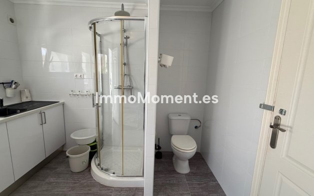 Bestaande woning - Vrijstaande villa - Torrevieja - Torrevieja Centro