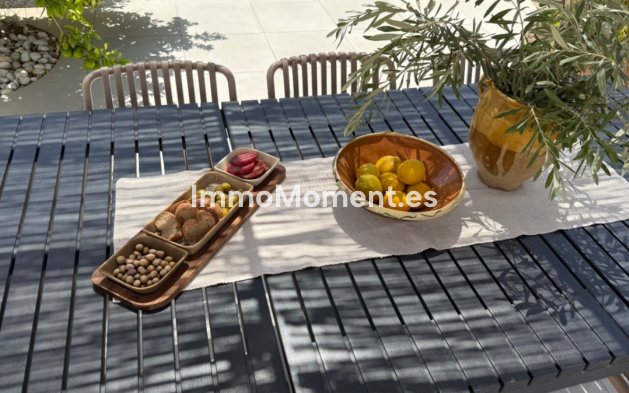 Bestaande woning - Vrijstaande villa - Torrevieja - Torrevieja Centro