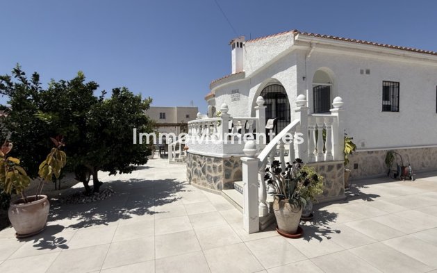 Bestaande woning - Vrijstaande villa - Torrevieja - Torrevieja Centro