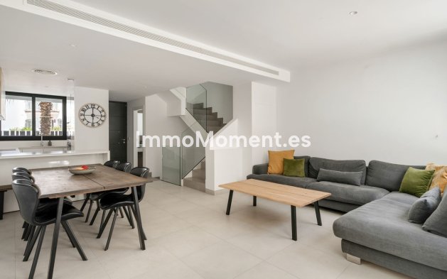 Bestaande woning - Rijtjeshuis - Estepona  - Estepona Centro