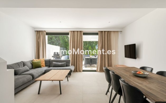 Bestaande woning - Rijtjeshuis - Estepona  - Estepona Centro