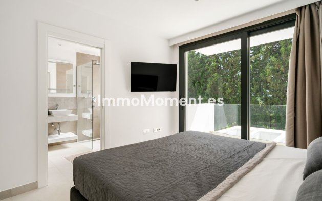 Bestaande woning - Rijtjeshuis - Estepona  - Estepona Centro