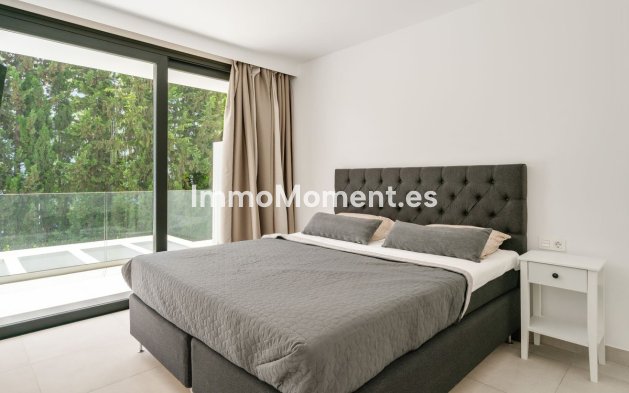 Bestaande woning - Rijtjeshuis - Estepona  - Estepona Centro