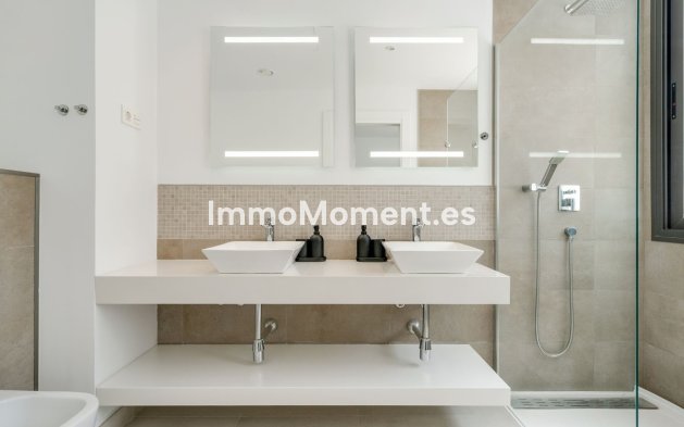 Bestaande woning - Rijtjeshuis - Estepona  - Estepona Centro