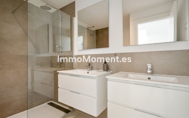Bestaande woning - Rijtjeshuis - Estepona  - Estepona Centro