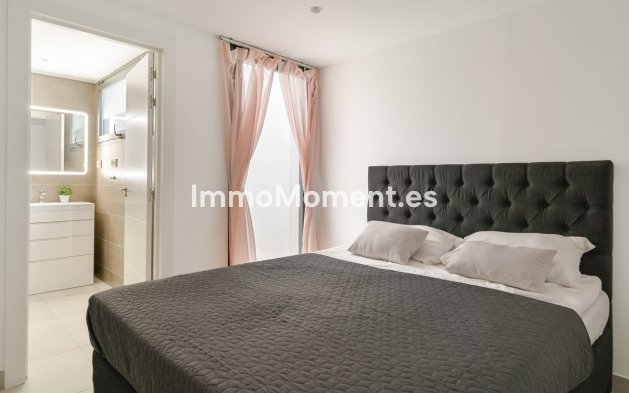 Bestaande woning - Rijtjeshuis - Estepona  - Estepona Centro