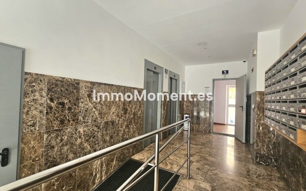 Resale - Apartment - Fuengirola - Fuengirola Centro