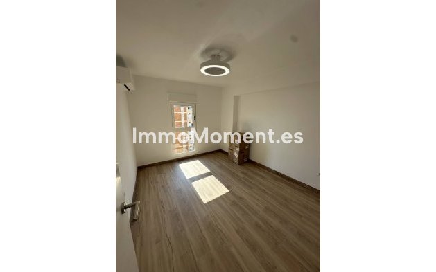 Resale - Apartment - Benalmadena - Benalmadena Costa
