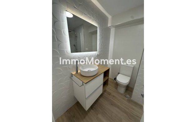 Resale - Apartment - Benalmadena - Benalmadena Costa