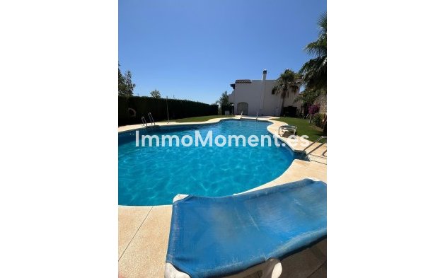 Revente - Maison mitoyenne - Estepona  - Estepona Centro