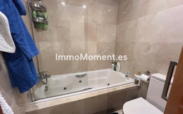 Revente - Maison mitoyenne - Estepona  - Estepona Centro