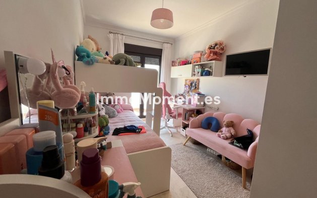 Revente - Maison mitoyenne - Estepona  - Estepona Centro
