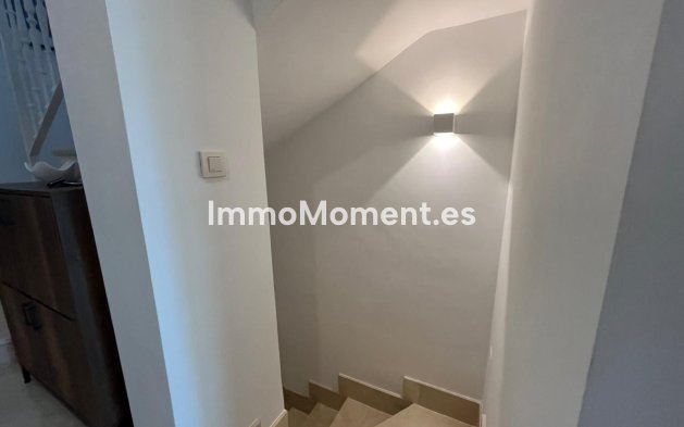 Revente - Maison mitoyenne - Estepona  - Estepona Centro